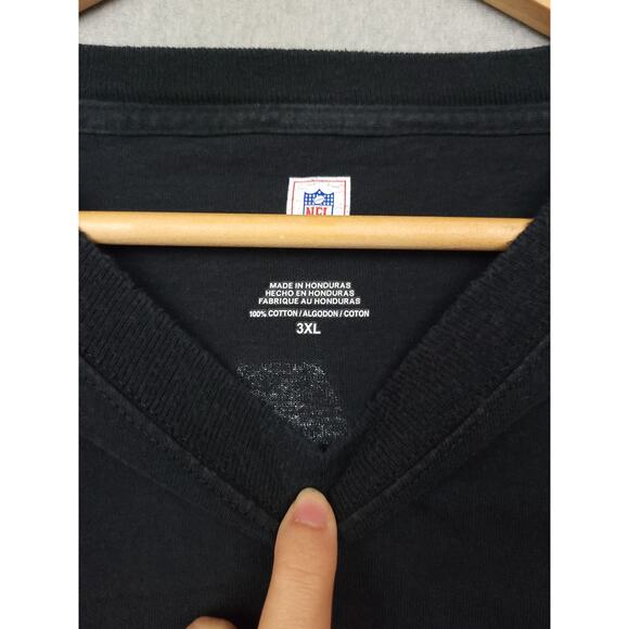 Tampa Bay Buccaneers NFL Men’s #1 Dad T-Shirt Sz 3XL Black Football Tee Gift - Picture 5 of 12